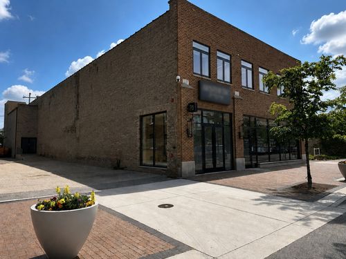 400-1899 2nd St, Highland Park, IL, 60035-3153 | Card Image