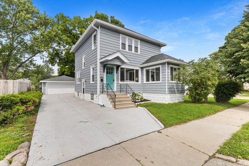 2559 S 84th Street, WEST ALLIS, WI, 53227 | Card Image