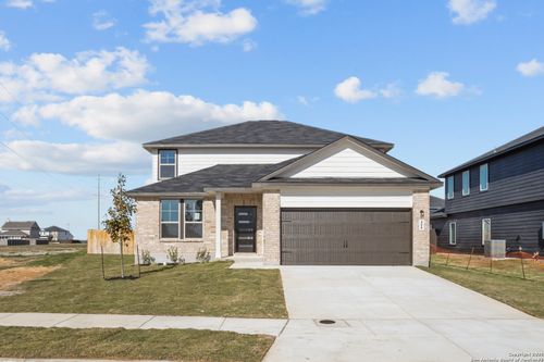 400 Jills Path, Seguin, TX, 78155-3767 | Card Image