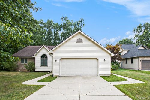 5522 Jessael Dr, Bath, MI, 48808-9791 | Card Image