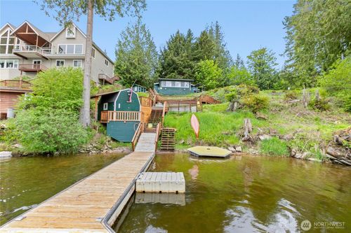 18545 W Big Lake Blvd, Mount Vernon, WA, 98274-8395 | Card Image