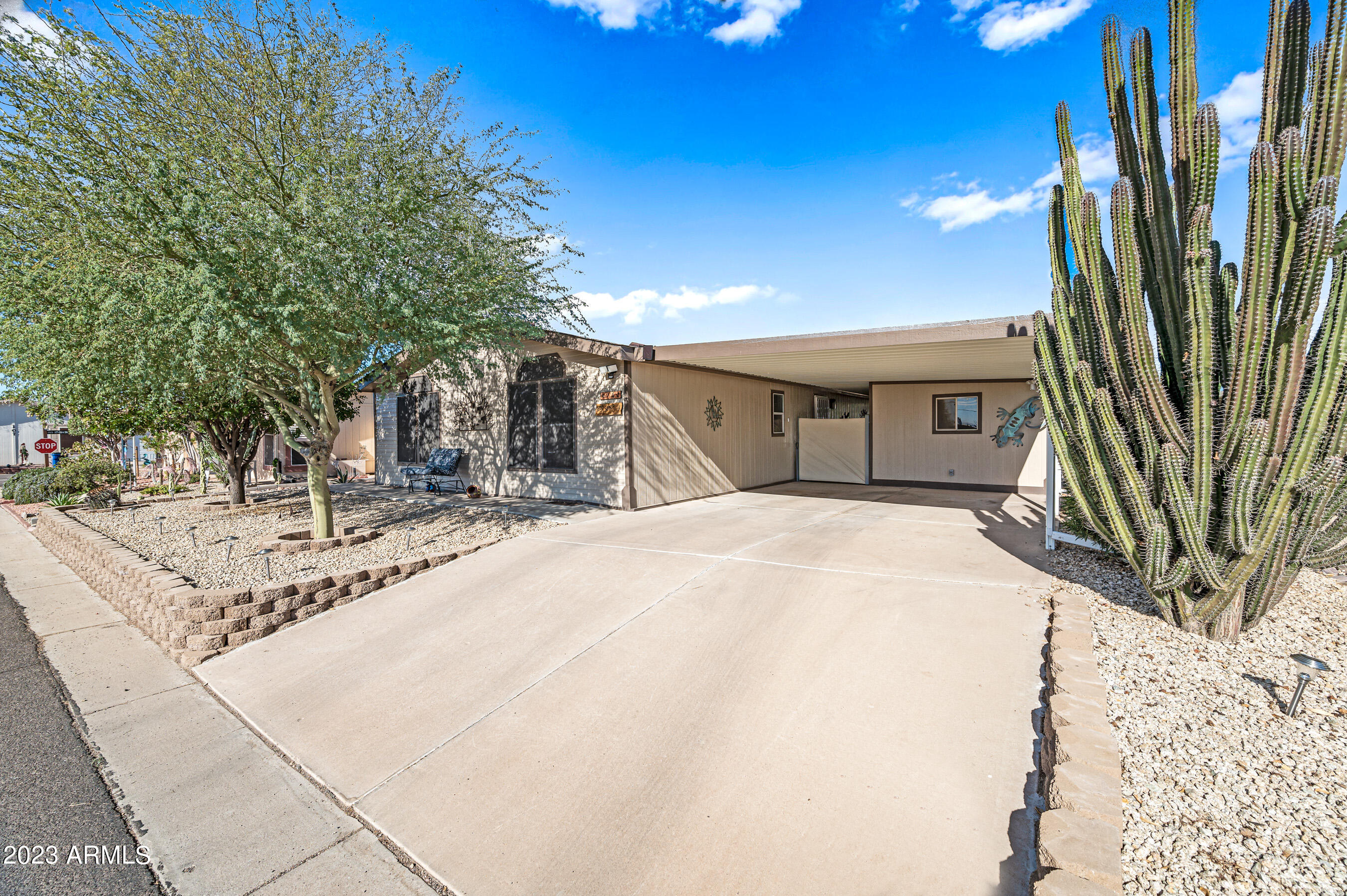 14 2208 W Baseline Avenue, For Sale in Apache Junction Zoocasa