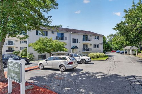 15-1261 Church St, New Bedford, MA, 02745-1758 | Card Image