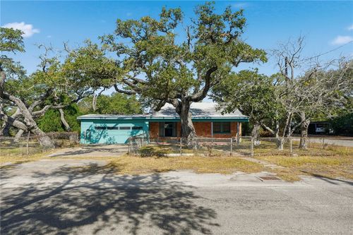 301 Laurel St, Fulton, TX, 78358 | Card Image