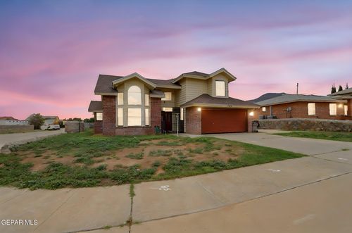 4396 Loma De Luna Dr, El Paso, TX, 79934-3756 | Card Image