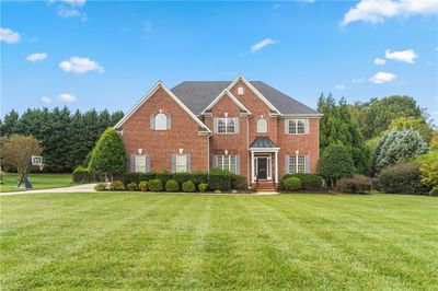 6103 Colwyn Court, House other with 4 bedrooms, 3 bathrooms and null parking in Greensboro NC | Image 2