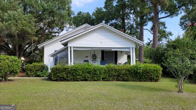 501 Magnolia Street, House other with 2 bedrooms, 1 bathrooms and null parking in Waycross GA | Image 1