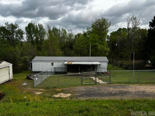3748 Old Morrilton Hwy, Conway, AR, 72034-9107 | Card Image