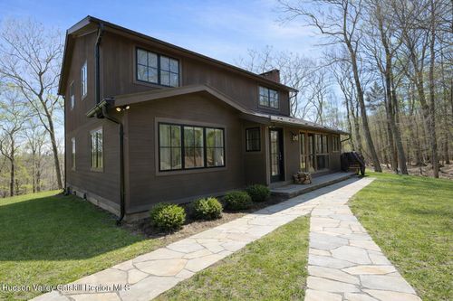 25 Boggs Hill Rd, Woodstock, NY, 12498-2707 | Card Image