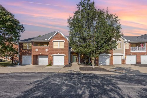 344 Deepwoods Dr, Highland Heights, KY, 41076-3793 | Card Image