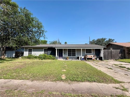 1802 E Johnston Ave, Kingsville, TX, 78363-6088 | Card Image