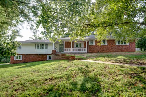 1508 S Essex Road, Springfield, MO, 65809 | Card Image