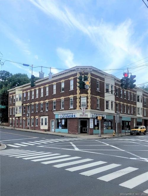 3-70 Center St, Shelton, CT, 06484-3242 | Card Image