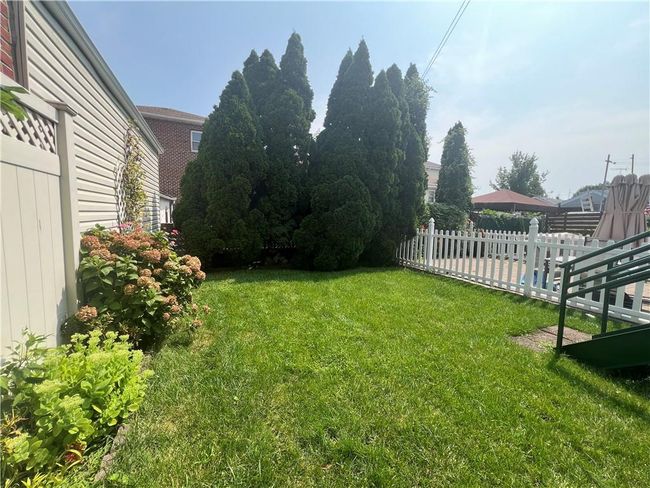 View of yard | Image 23