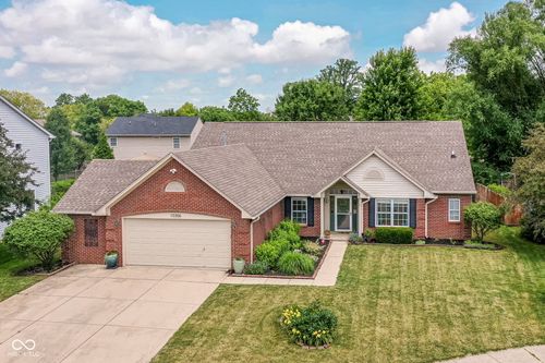 10306 Tybalt Dr, Fishers, IN, 46038-8377 | Card Image