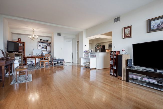 APT-627 - 5200 Keller Springs Rd, Condo with 2 bedrooms, 2 bathrooms and null parking in Dallas TX | Image 6
