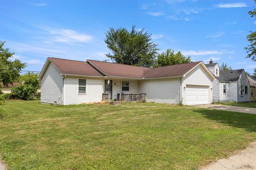 29072 Powers St, Westland, MI, 48186-5142 | Card Image