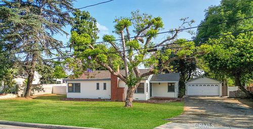 11749 Clarkman St, Santa Fe Springs, CA, 90670-3661 | Card Image