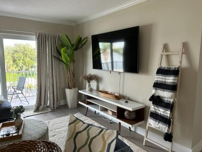 APT-309 - 311 E Ocean Ave, Condo with 2 bedrooms, 2 bathrooms and null parking in Lantana FL | Image 5