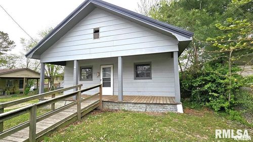 202 S Liberty St, Marion, IL, 62959-2512 | Card Image