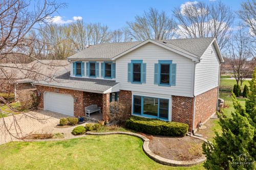 225 Fairway Dr, Prospect Heights, IL, 60070-2620 | Card Image