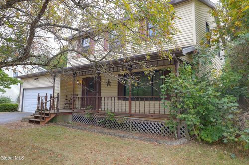 138 Hathorn Blvd, Saratoga Springs, NY, 12866-8808 | Card Image