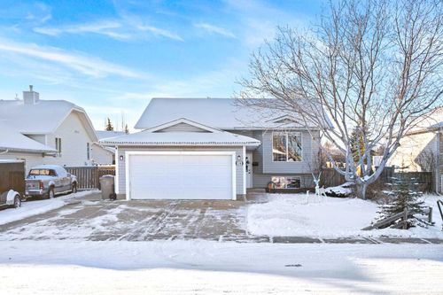 2308 57b Ave, Lloydminster, AB, T9V2W5 | Card Image