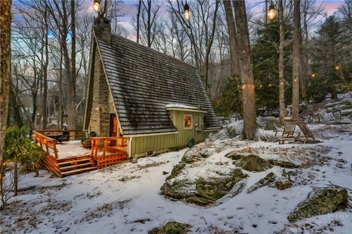 233 Cherry, Boone, NC, 28607-5752 | Card Image