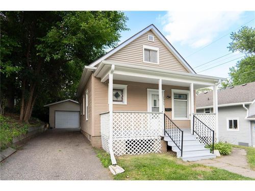 1333 Pacific St, Saint Paul, MN, 55106-6507 | Card Image