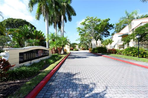 104-1721 Village Blvd, West Palm Beach, FL, 33409-2009 | Card Image