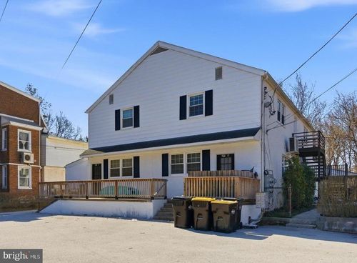 146 Walnut St, MONT CLARE, PA, 19453-4901 | Card Image
