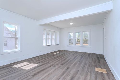 814 N 2nd Avenue, Wausau, WI, 54401 | Card Image