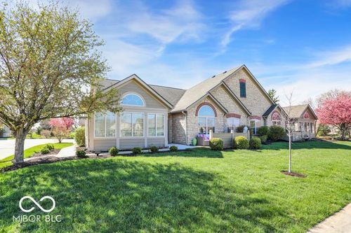 301-17080 Huntley Place, Westfield, IN, 46074 | Card Image