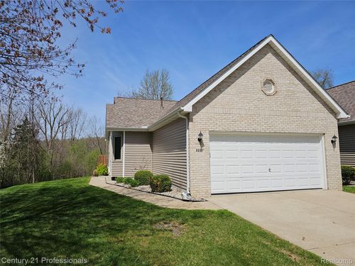 83-9257 Monica Drive, Davison Township, MI, 48423 | Card Image