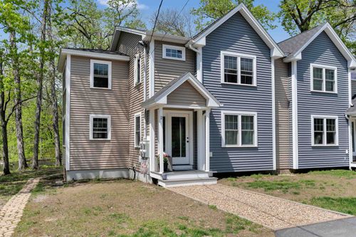 2-171 Court St, Exeter, NH, 03833-4005 | Card Image