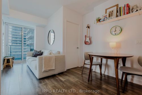 195 Redpath Ave, Toronto, ON, M4P0E4 | Card Image