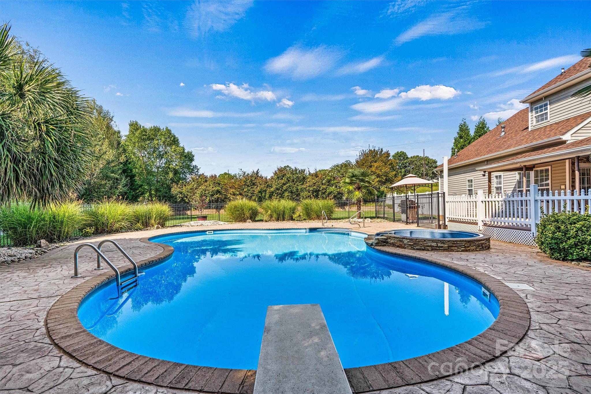 Rebecca Rd, Denver, NC 28037