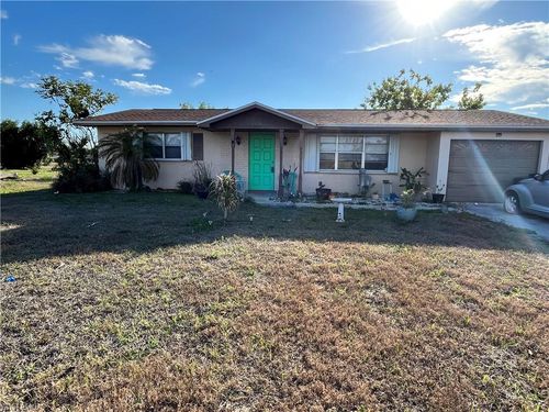 1515 Medford Pl, LEHIGH ACRES, FL, 33936-5941 | Card Image