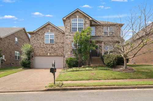 7921 Kirkfield Dr, Nashville, TN, 37211-4698 | Card Image