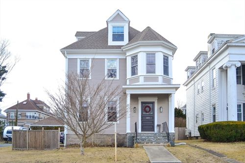 189 Orchard St, New Bedford, MA, 02740-3430 | Card Image