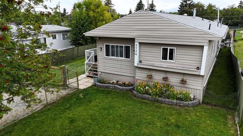 5124 8 Avenue, Edson, AB, T7E1K6 | Card Image