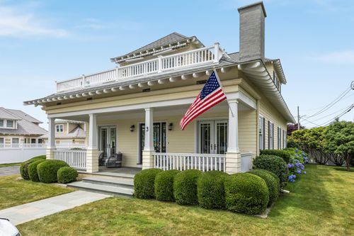 3 Worcester Ave, Falmouth, MA, 02540-3765 | Card Image