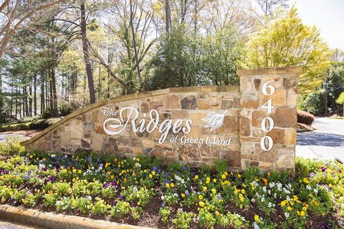 36-6400 Green Island Dr, Columbus, GA, 31904-2268 | Card Image