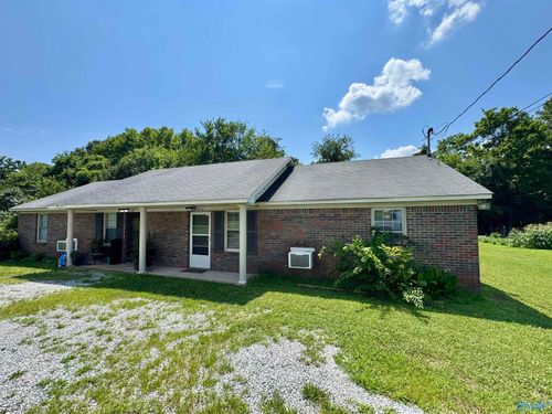 g-16467 Hampton Ln, Athens, AL, 35611-8203 | Card Image