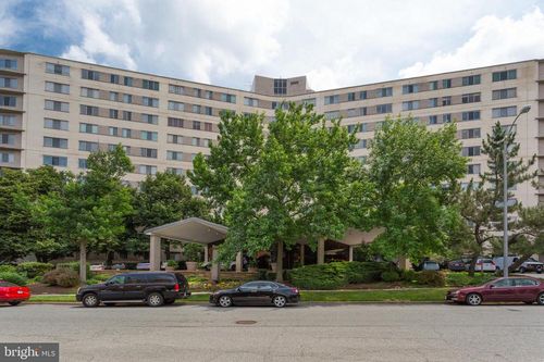 apt-1142-1200 N Nash St, ARLINGTON, VA, 22209-3682 | Card Image