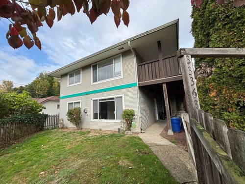 33363 3rd Ave, Mission, BC, V2V1P1 | Card Image