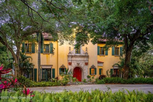 9340 S Tropical Trl, Merritt Island, FL, 32952-6821 | Card Image