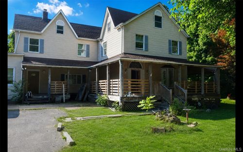 9 Conklin Ln, Harriman, NY, 10926-3203 | Card Image