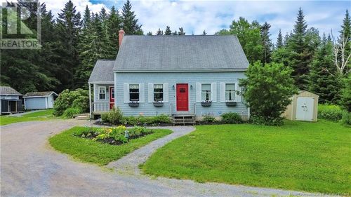3 Cambridge Ave, Quispamsis, NB, E2E4W7 | Card Image