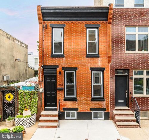 2133 Latona St, PHILADELPHIA, PA, 19146-4310 | Card Image